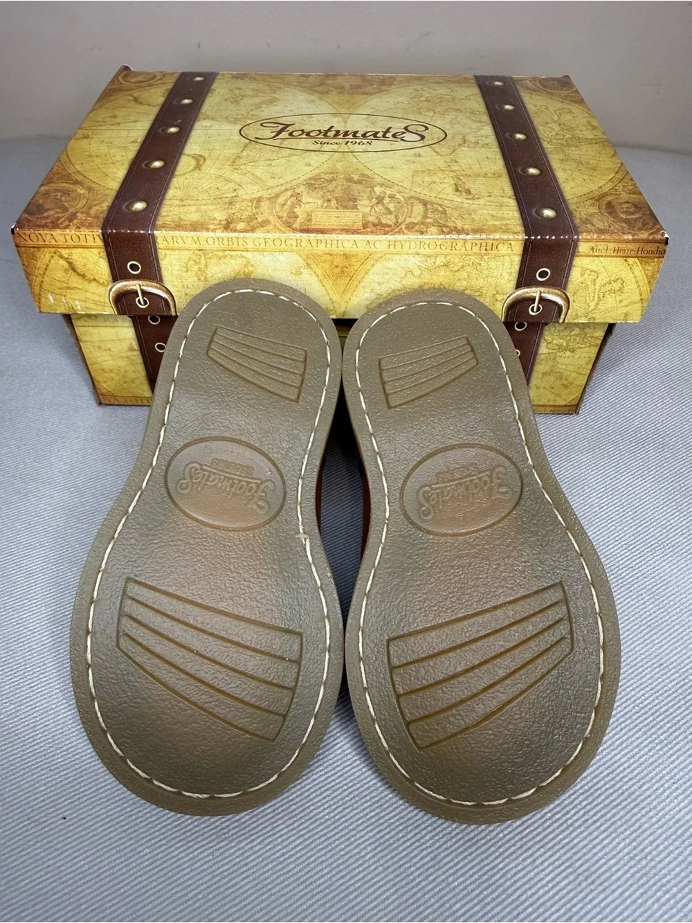 Footmates - Allie in Chestnut - Size 4